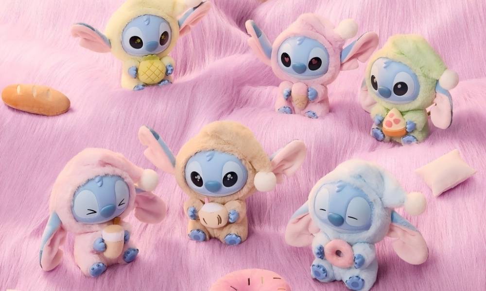 Disney Stitch Eat Something Before Sleep Display Set